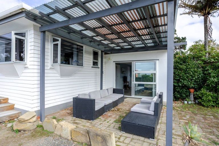 Photo of property in 40 Seaview Road, Herbertville, Dannevirke, 4970