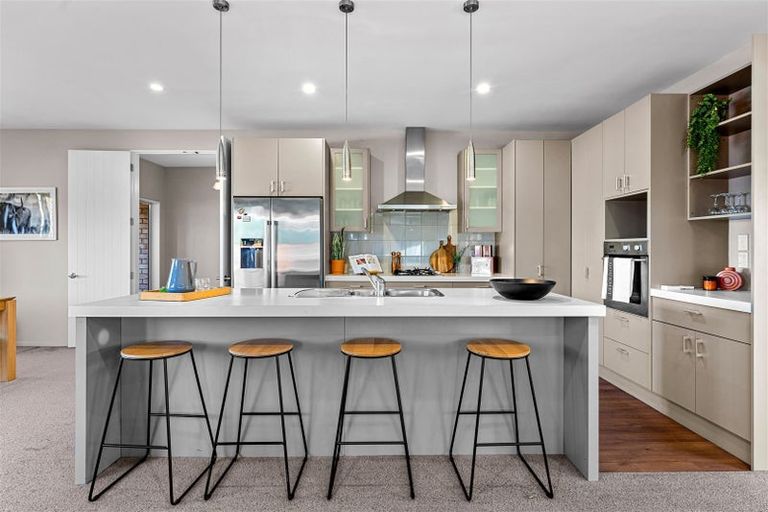 Photo of property in 18 Mistral Road, Northwood, Christchurch, 8051