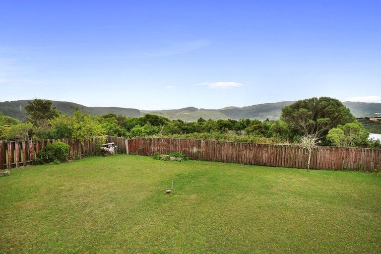 Photo of property in 90 Jamaica Drive, Grenada North, Wellington, 5028