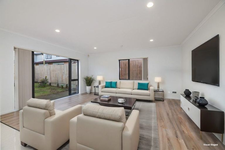 Photo of property in 3 Magnolia Place, Flat Bush, Auckland, 2016