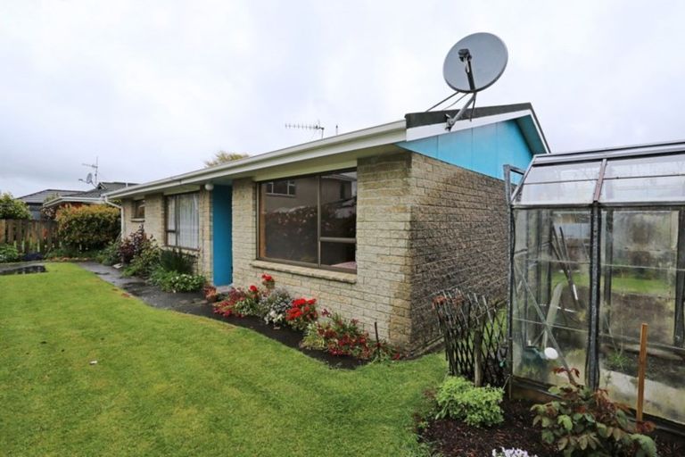 Photo of property in 61 Antrim Street, Windsor, Invercargill, 9810