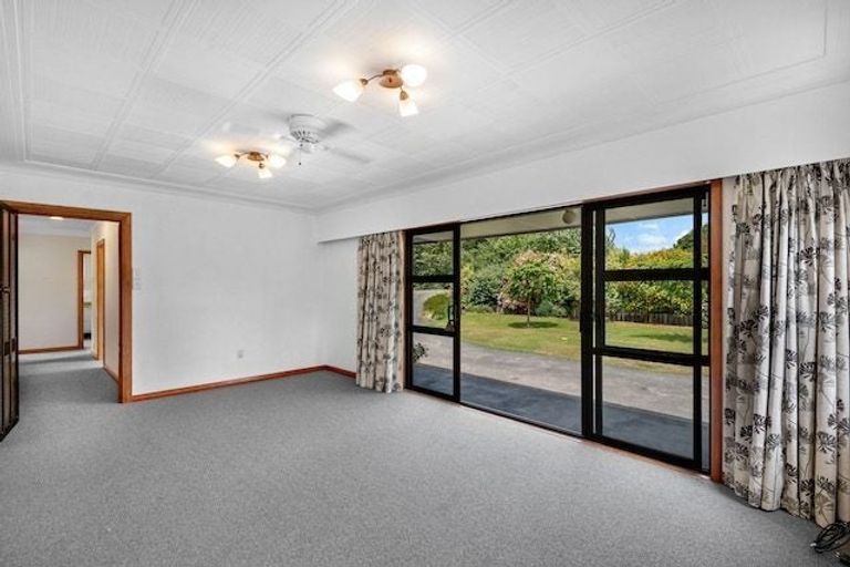 Photo of property in 806 Outram-mosgiel Road, Riverside, Outram, 9073