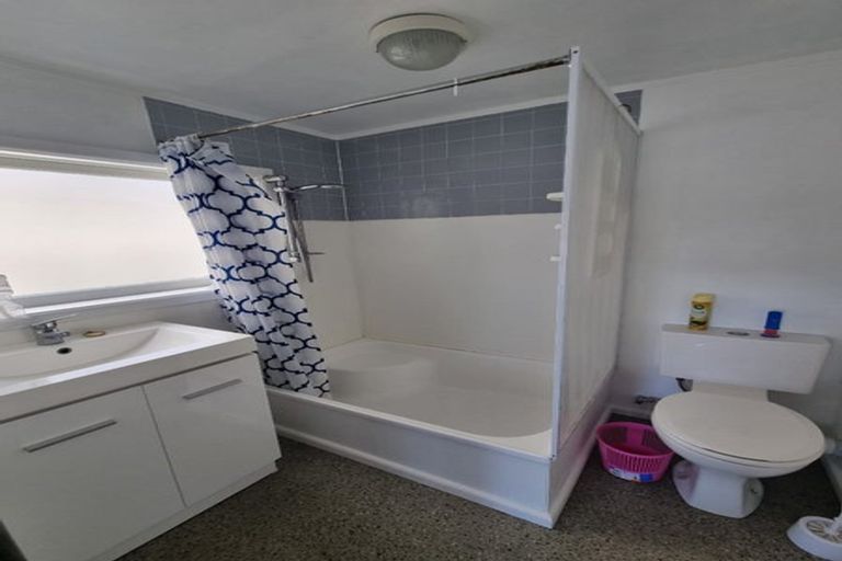 Photo of property in Avon Flats, 11/217u The Terrace, Wellington Central, Wellington, 6011