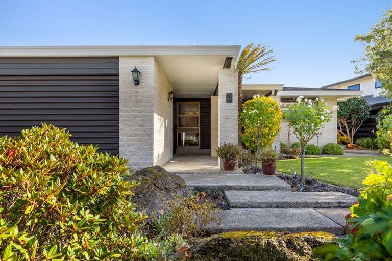 Photo of property in 6 Aintree Crescent, Awapuni, Palmerston North, 4412