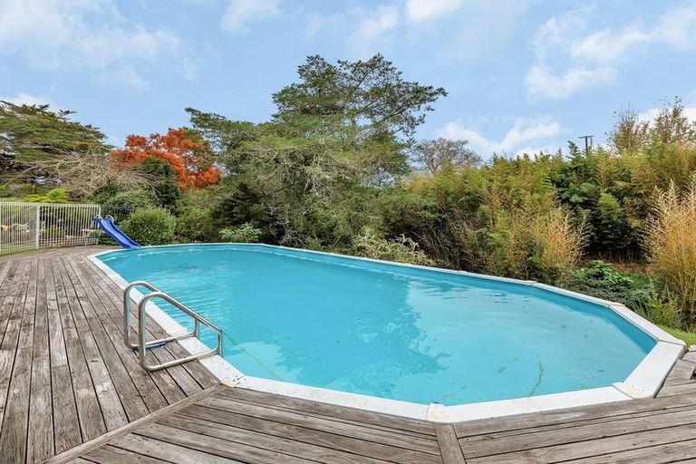 Photo of property in Taipuha Sett Road, Taipuha, Paparoa, 0571