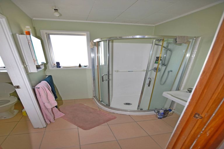 Photo of property in 23 Astor Place, Manurewa, Auckland, 2102