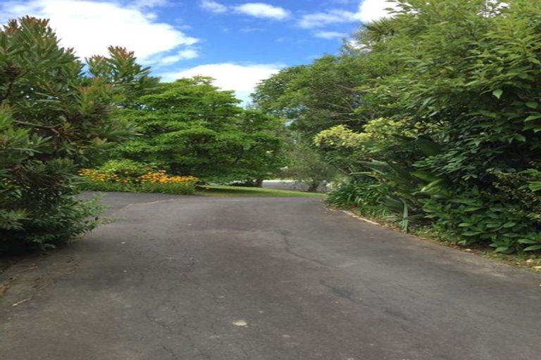 Photo of property in 3 Fayette Place, Te Atatu South, Auckland, 0610