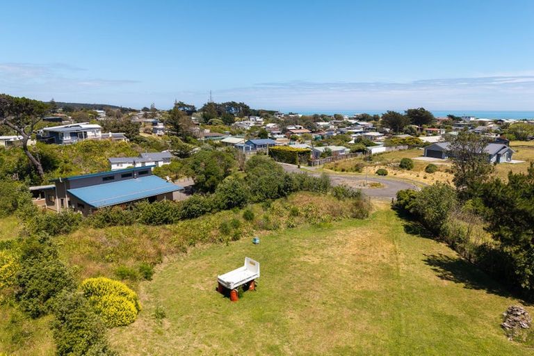 Photo of property in 184-190 Kahukura Avenue, Waitarere Beach, Levin, 5510