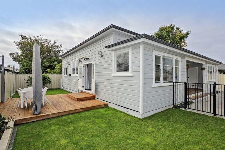 Photo of property in 43a Georges Drive, Napier South, Napier, 4110