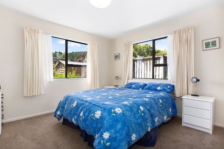 Photo of property in 49 James Cook Drive, Whitby, Porirua, 5024