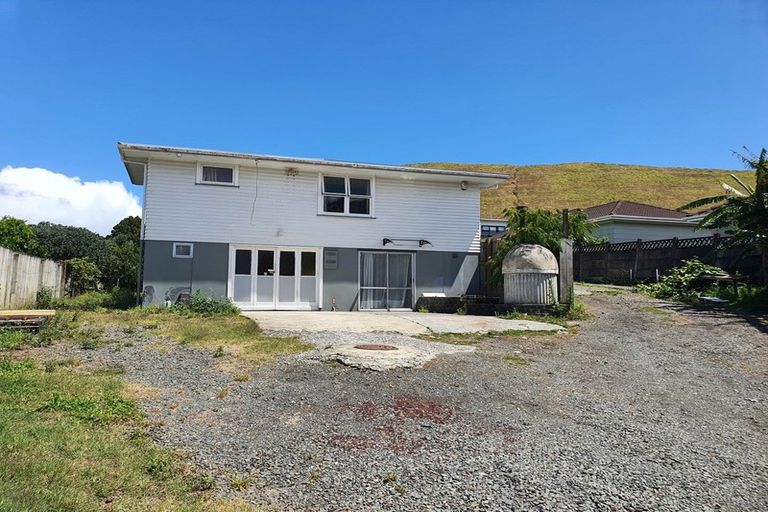 Photo of property in 48 Kapuka Road, Mangere Bridge, Auckland, 2022