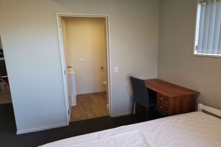 Photo of property in 88 Rattray Street, Riccarton, Christchurch, 8041