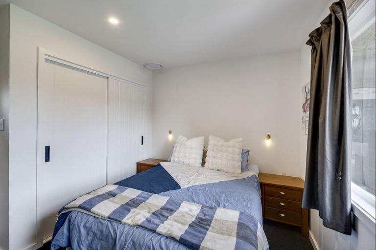 Photo of property in 210 Tudor Avenue, Mayfair, Hastings, 4122