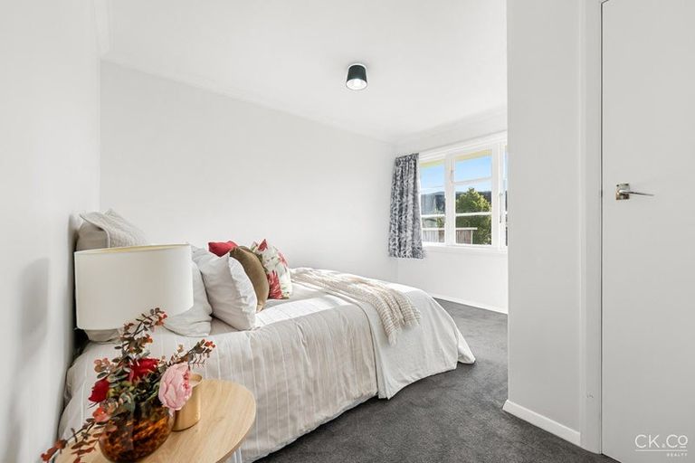 Photo of property in 15 Totara Street, Trentham, Upper Hutt, 5018
