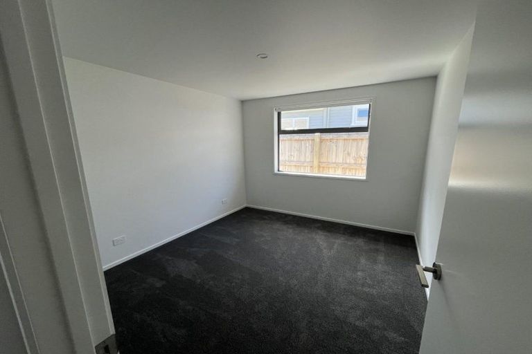 Photo of property in 1 Wheeler Place, Upper Vogeltown, New Plymouth, 4310