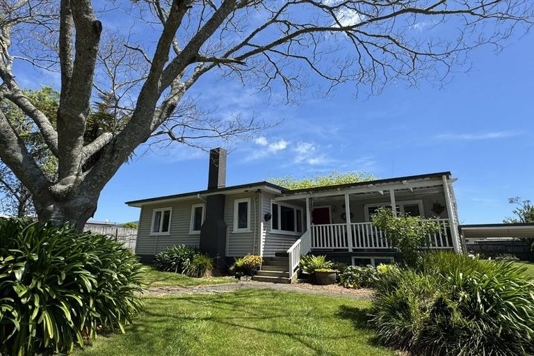 Photo of property in 30a Hall Street, Kihikihi, Te Awamutu, 3800