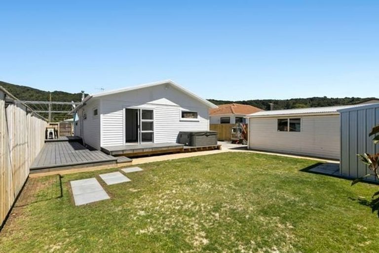 Photo of property in 60 Konini Street, Wainuiomata, Lower Hutt, 5014