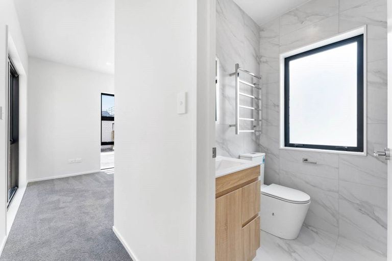 Photo of property in 30c Biokovo Street, Massey, Auckland, 0614