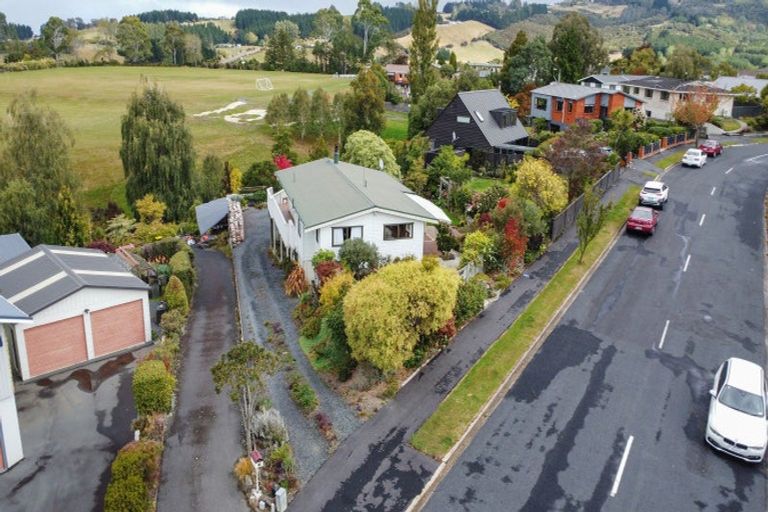 Photo of property in 20 Estuary Crescent, Fairfield, Dunedin, 9018