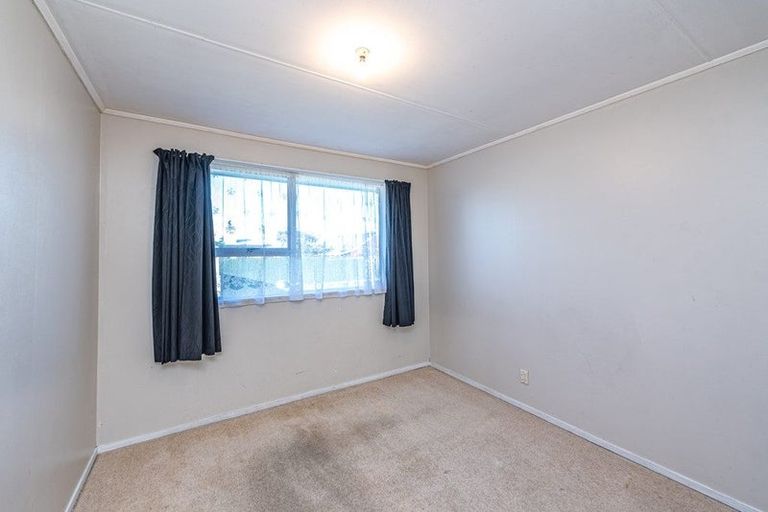 Photo of property in 51 Lee Street, Castlecliff, Whanganui, 4501
