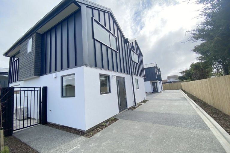 Photo of property in 4/21 Frederick Street, Waltham, Christchurch, 8011