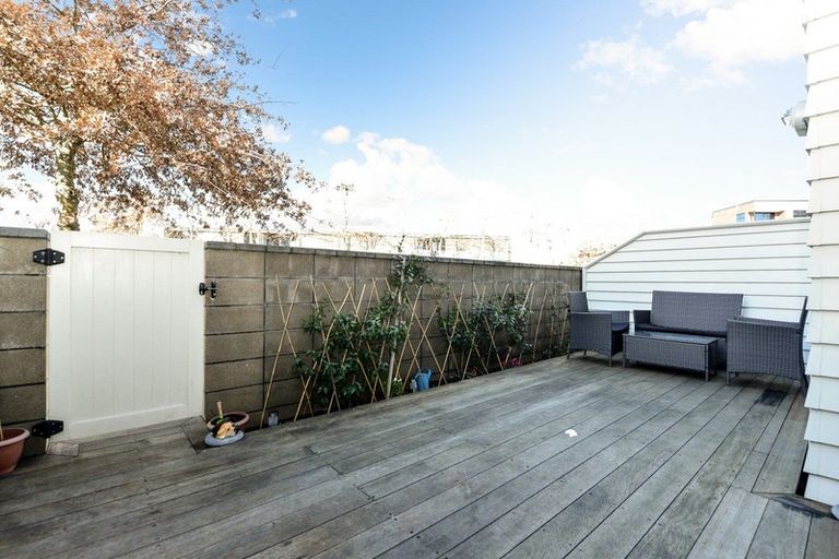 Photo of property in 39u3 Norton Road, Frankton, Hamilton, 3204