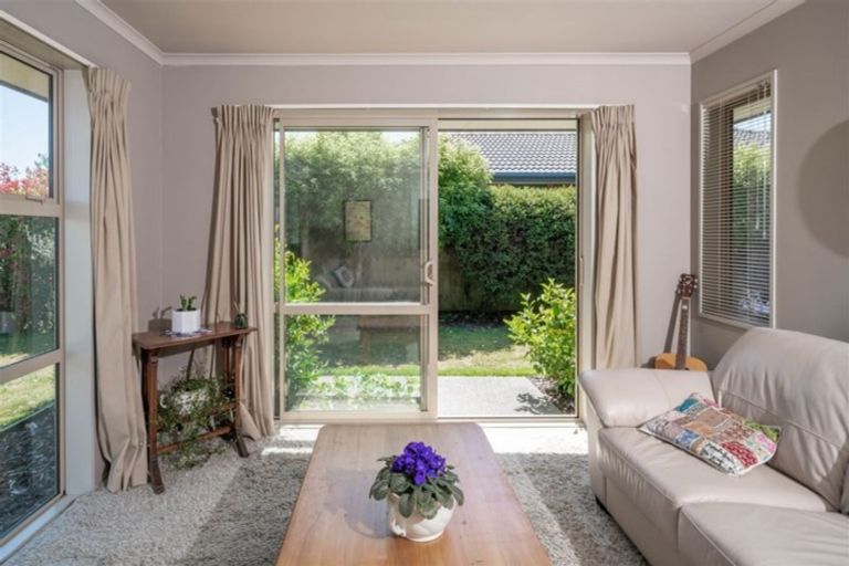 Photo of property in 35 Rolleston Drive, Rolleston, 7614