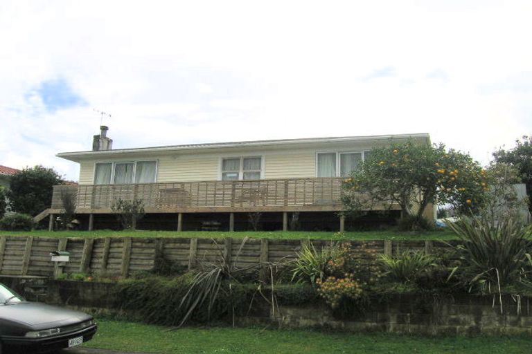 Photo of property in 6 Ogle Crescent, Te Kamo, Whangarei, 0112