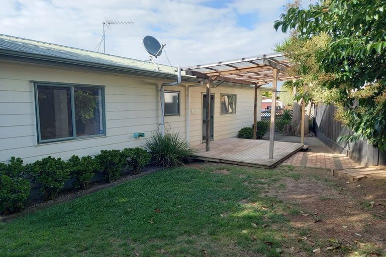 Photo of property in 19a Kayes Road, Pukekohe, 2120
