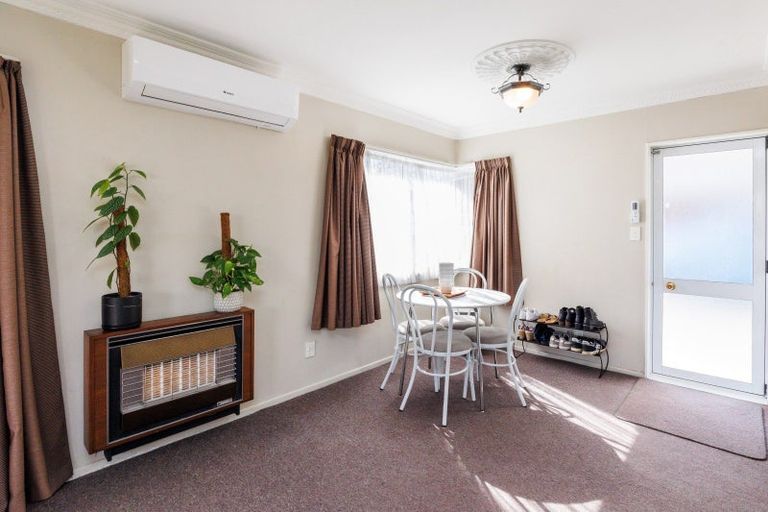Photo of property in 107b Vogel Street, Roslyn, Palmerston North, 4414