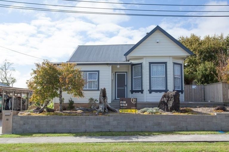 Photo of property in 16 Ralph Street, Huntly, 3700