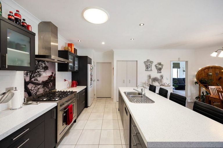 Photo of property in 11 Soma Place, Cambridge, 3434