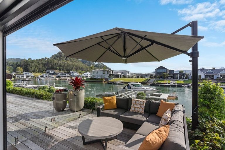 Photo of property in 113 Motu Grande, Pauanui, Hikuai, 3579