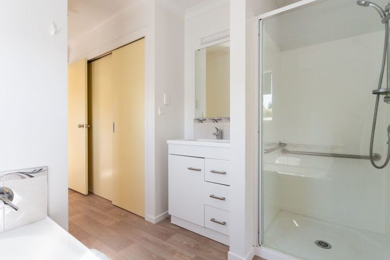 Photo of property in 24a Moewai Park Road, Whitianga, 3510