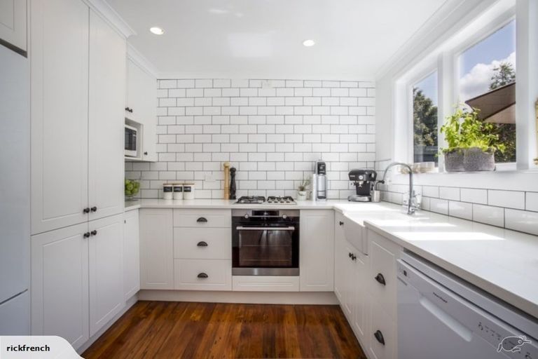 Photo of property in 1/54 Old Wairoa Road, Papakura, 2110