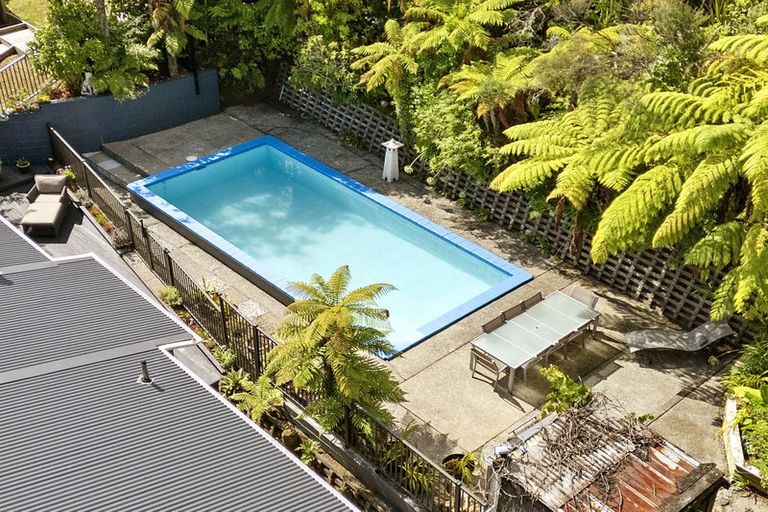 Photo of property in 23 Vista Crescent, Maoribank, Upper Hutt, 5018