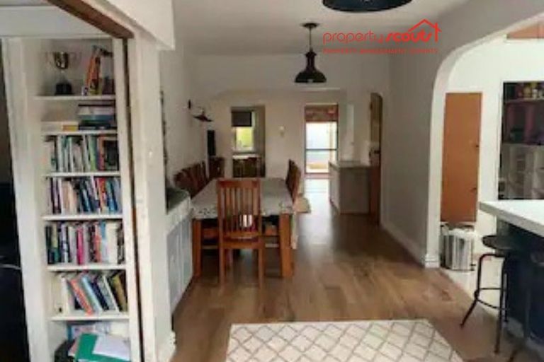 Photo of property in 209 Te Moana Road, Waikanae, 5036