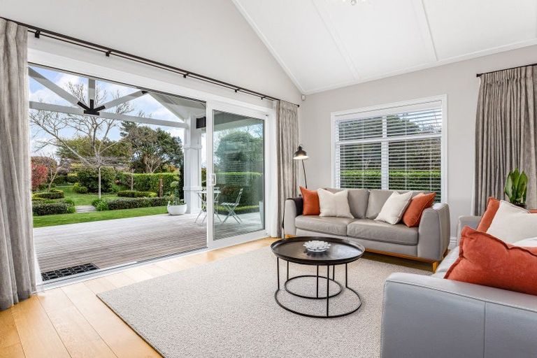 Photo of property in 35a Awanui Drive, Waikanae, 5036