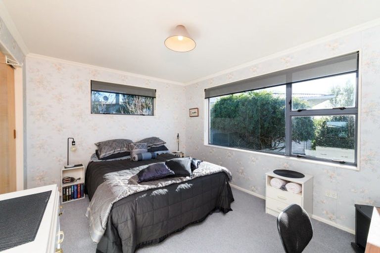 Photo of property in 8a Halcombe Road, Feilding, 4702