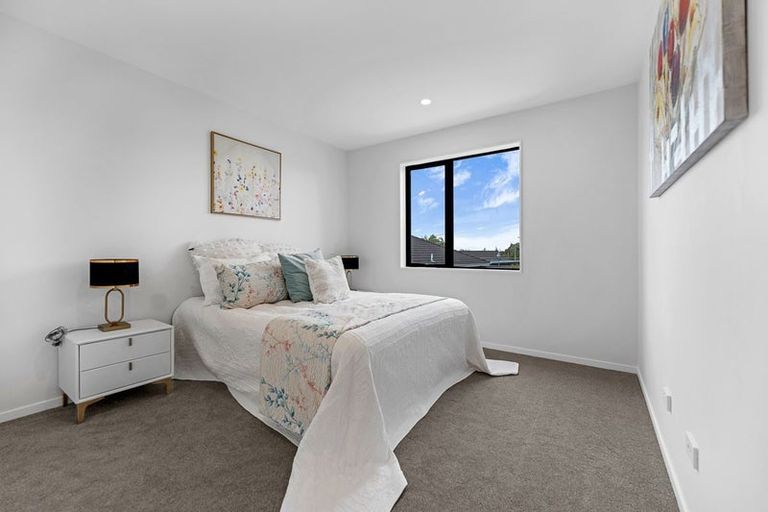 Photo of property in 13d Southview Place, Wattle Downs, Auckland, 2102