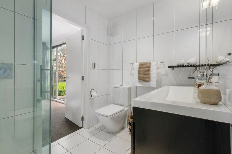 Photo of property in 5 Whareora Terrace, Cashmere, Christchurch, 8022
