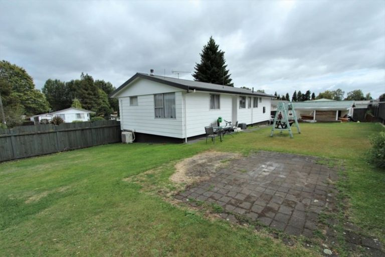 Photo of property in 15 Lancaster Crescent, Tokoroa, 3420