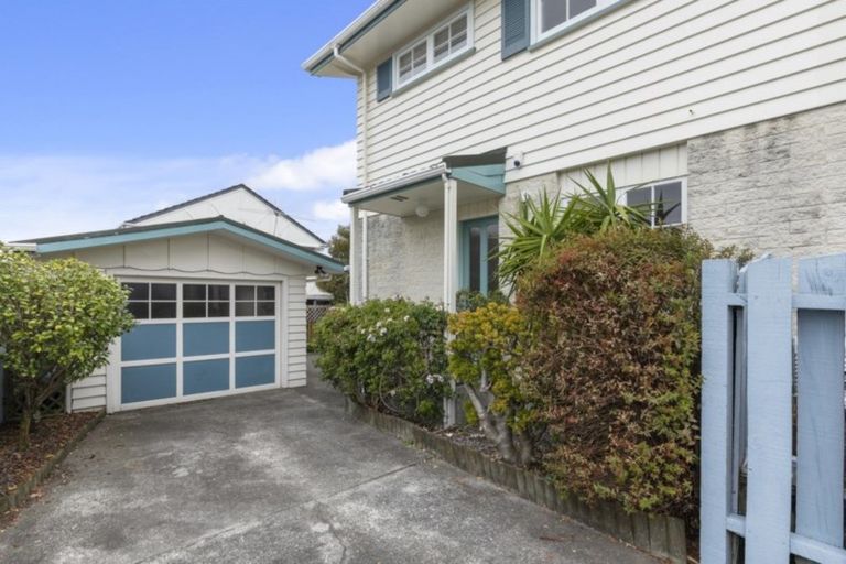 Photo of property in 23 Saint Columbans Grove, Boulcott, Lower Hutt, 5010
