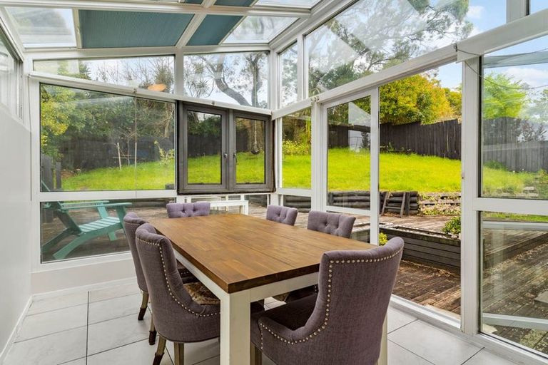 Photo of property in 6 Orion Place, Hillcrest, Auckland, 0627