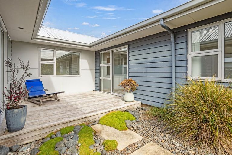 Photo of property in 1 Bravo Place, Whitianga, 3510