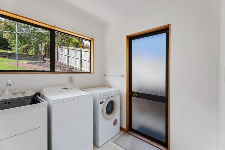 Photo of property in 24 Bayside Drive, Browns Bay, Auckland, 0630