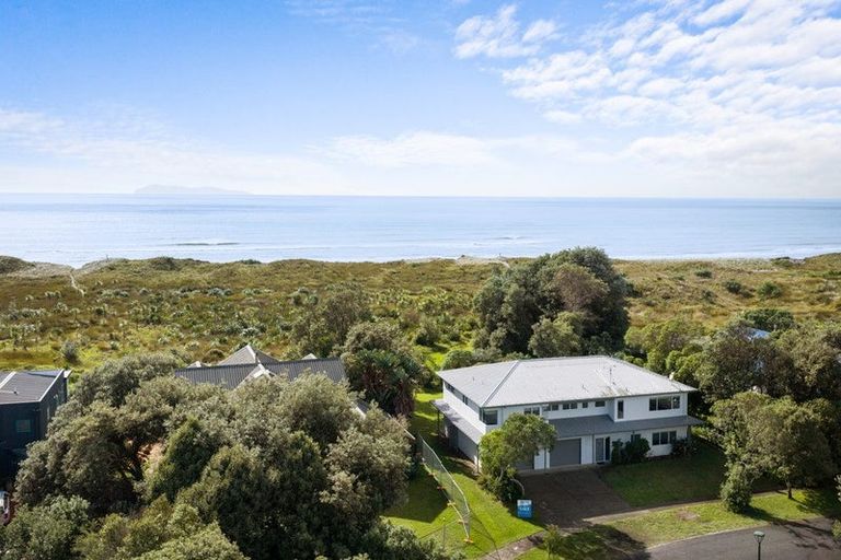 Photo of property in 9 Tuhua Place, Bowentown, Waihi Beach, 3177