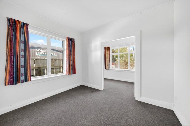 Photo of property in 176 High Street North, Carterton, 5713