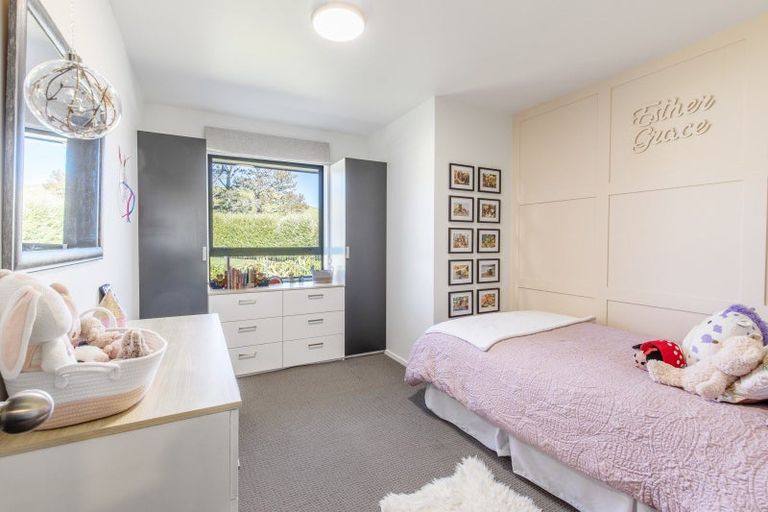 Photo of property in 14 Centre Road, Matamau, Dannevirke, 4977