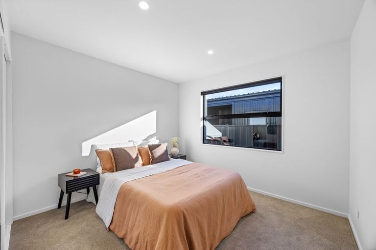 Photo of property in 207 Aubrey Road, Wanaka, 9305